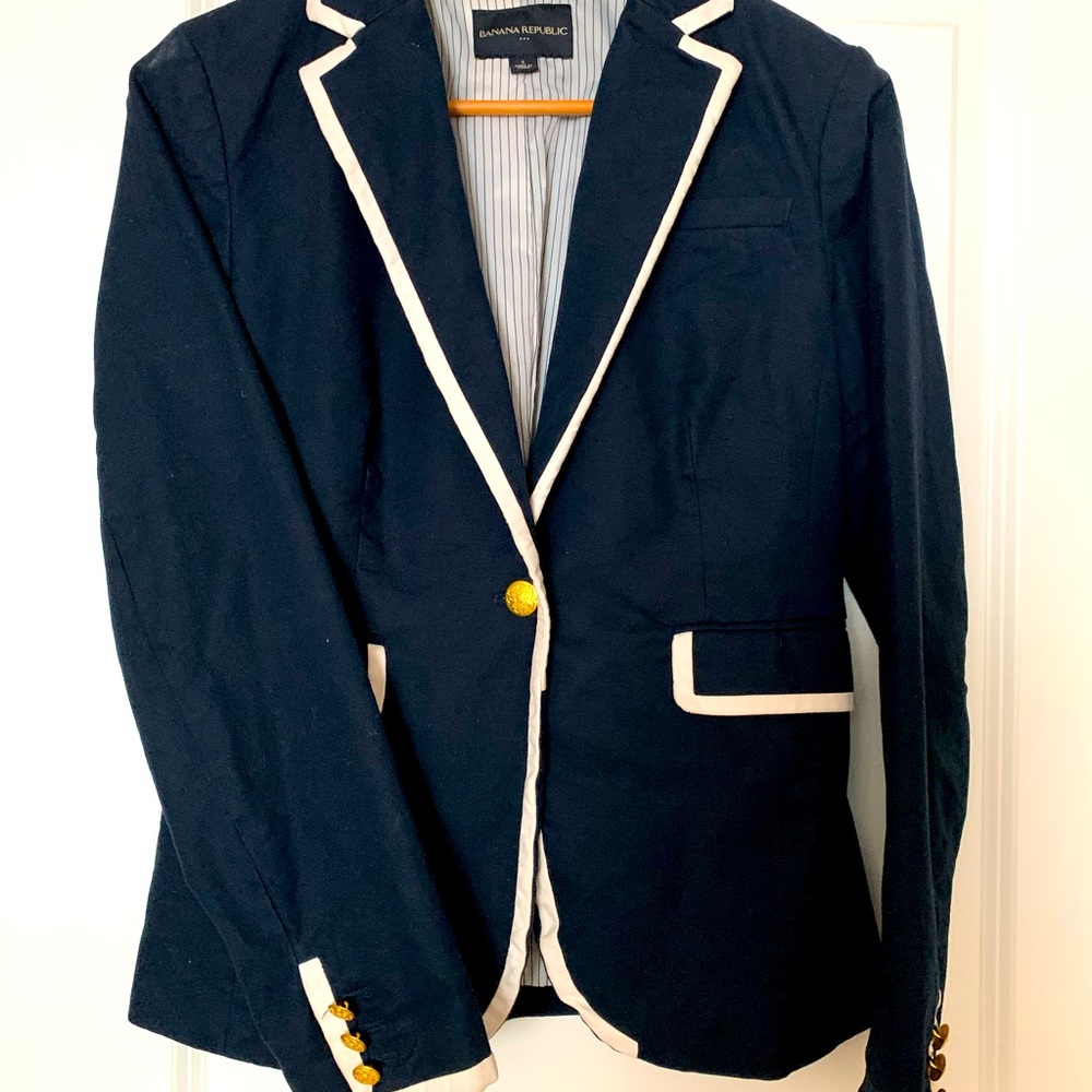 Uniform-style blazer, professional, chic and cute